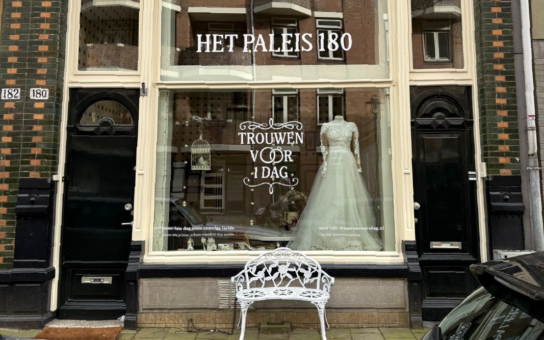 Het Paleis 180